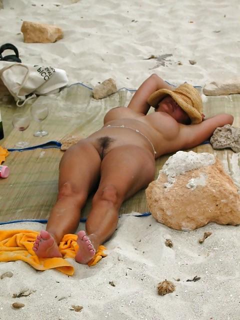 25P MILFs on the Beach - 11