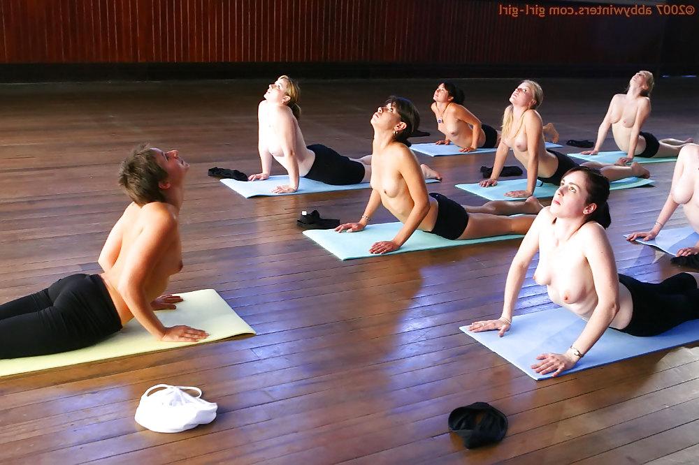 7P A Kool Yoga Class