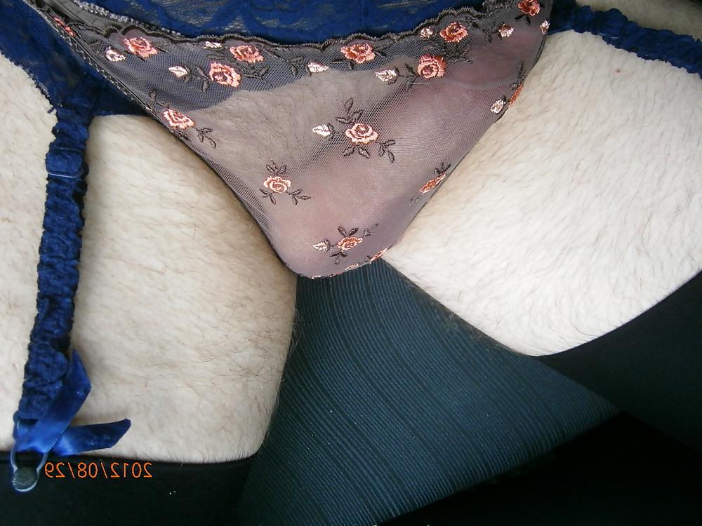 6P Public exhib outside crossdress queue flash cock shemale 