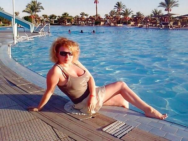 7P Busty Russian Woman 123
