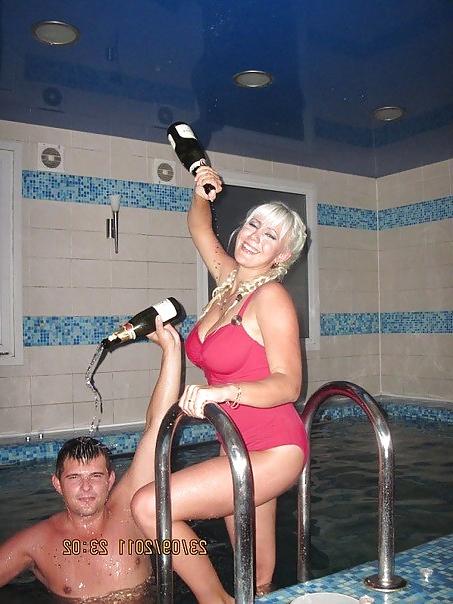 10P Busty Russian Woman 127