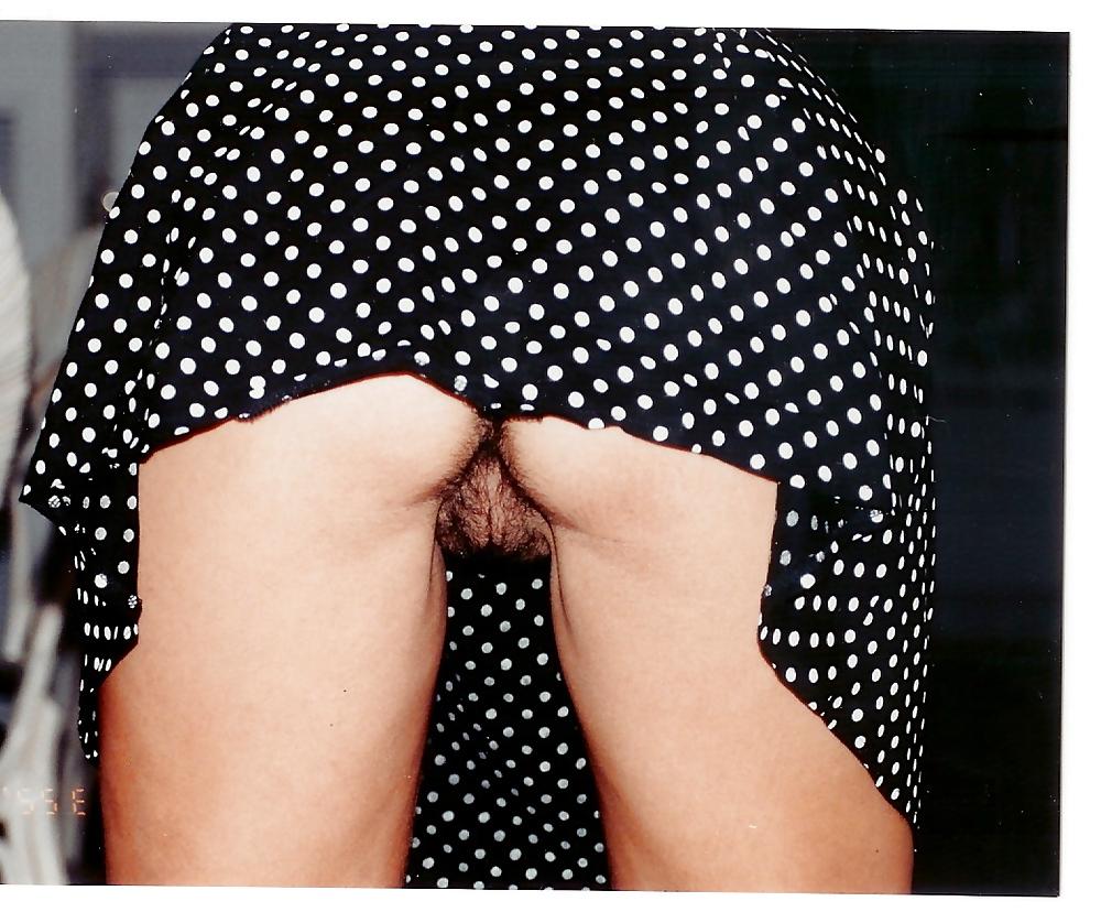 7P Hairy mexican upskirt