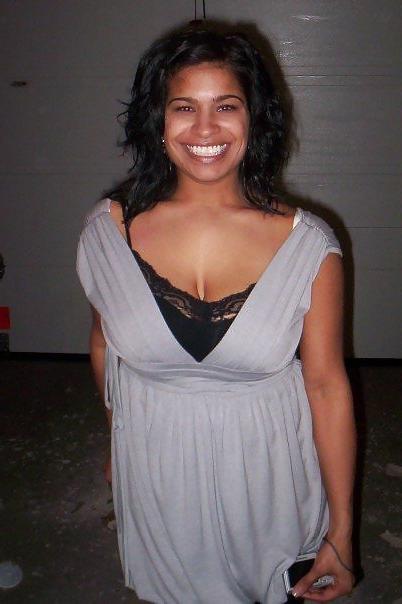 25P Non Nude sexy woman