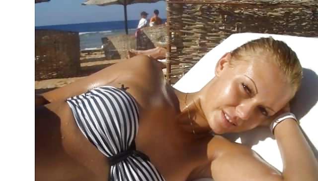 25P Beach booty