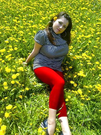 7P Busty Russian Woman 12