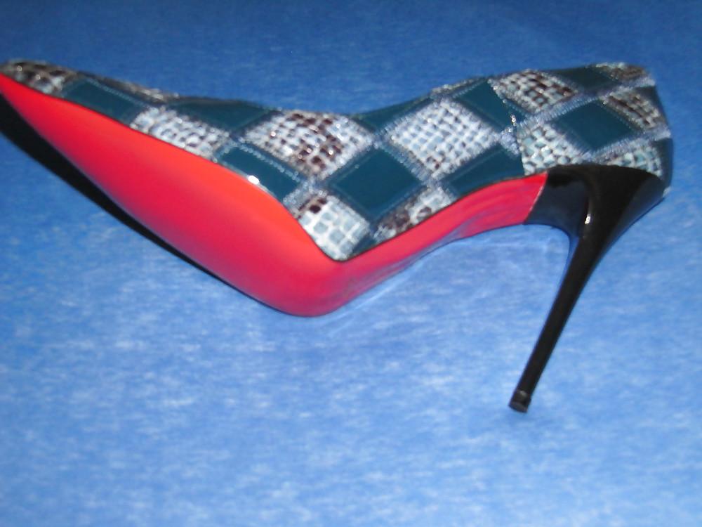 25P Lange Beine Nylons Pumps etc