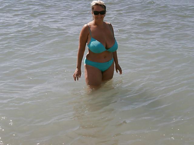 18P Busty Russian Woman 13