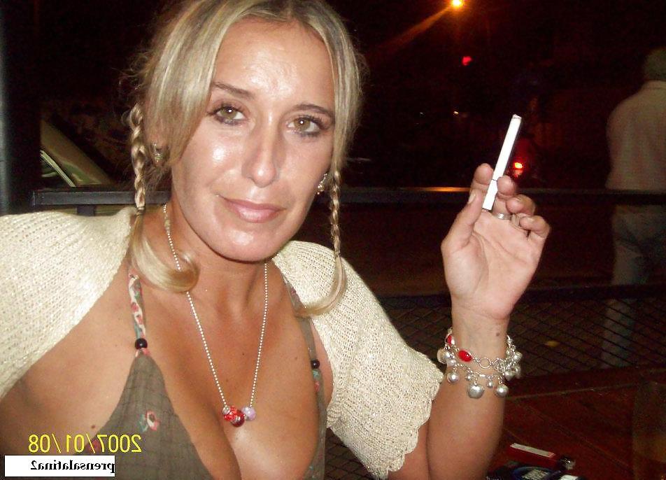 10P Turkish woman: Sinem