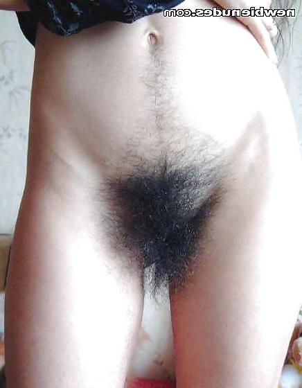 25P Hairy Pussies #1