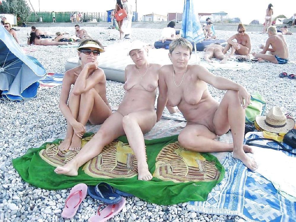 25P Mix beach sex 36