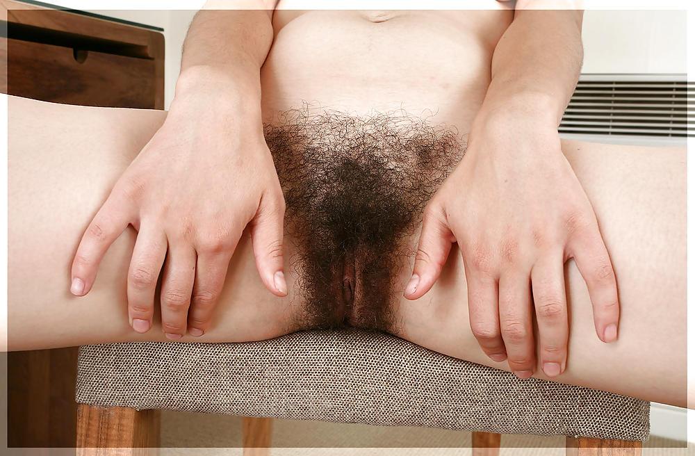 25P Only Hairy Pussy (Reloaded)