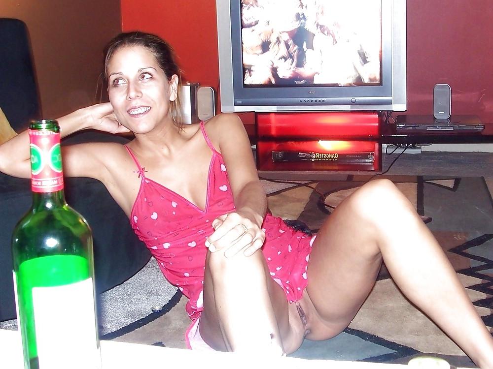 20P Upskirt public flash II