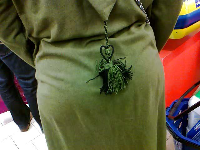 13P Flashing hijab muslim arab