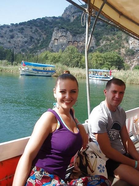 16P Busty Russian Woman 70