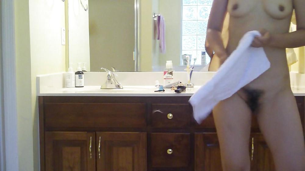 18P At home with korean milf 2