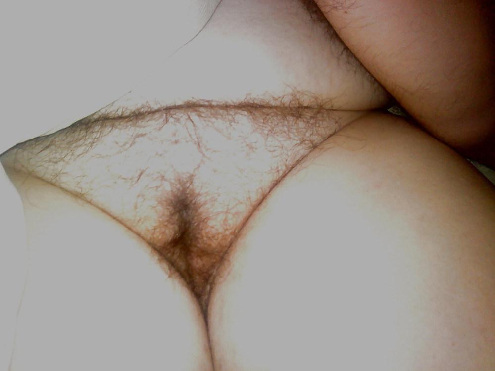 14P Wife Hairy Pussy