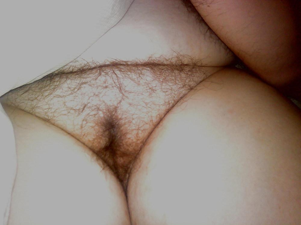 14P Wife Hairy Pussy