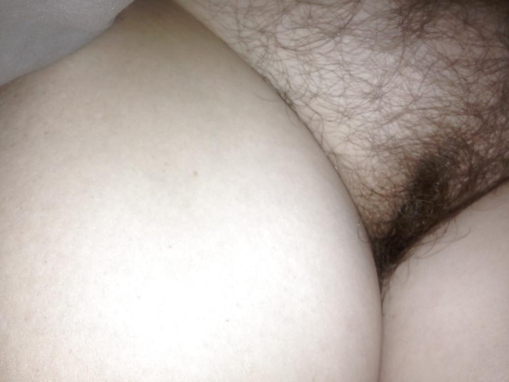 14P Wife Hairy Pussy
