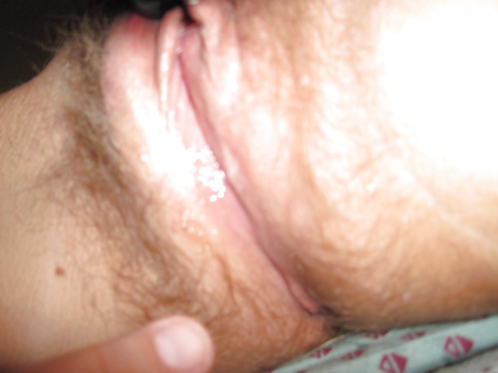 25P The Wife's Big Wet Hairy Pussy
