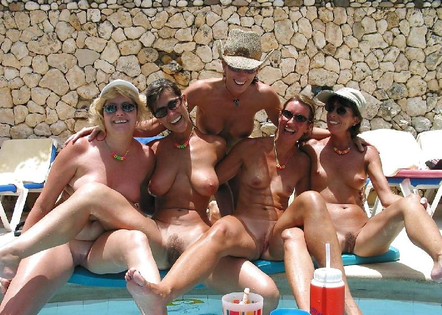 25P Mix beach sex 9