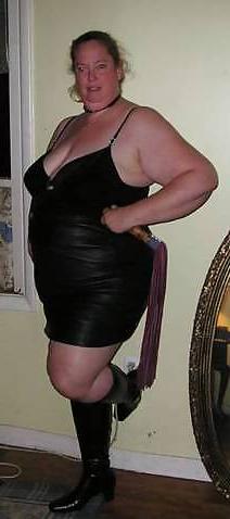 25P Sexy Dominant woman