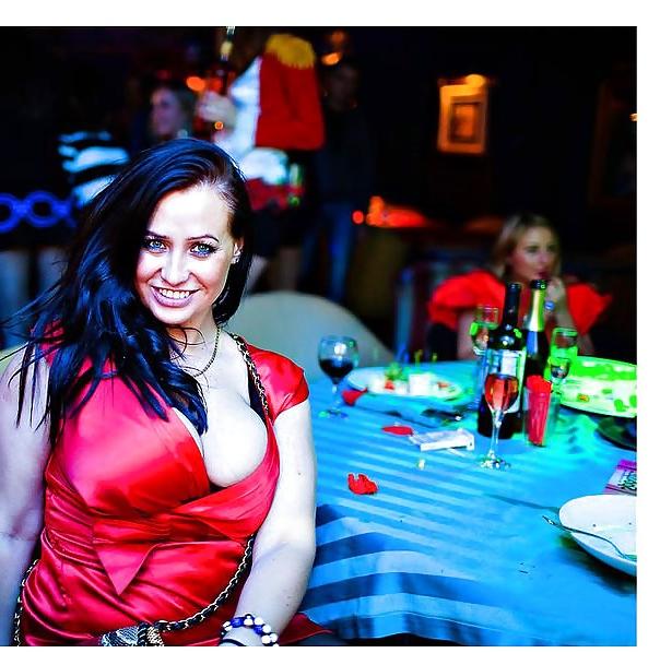 18P Busty Russian Woman 115