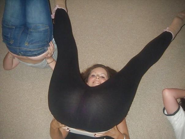 25P Naughty Girls Flashing Five