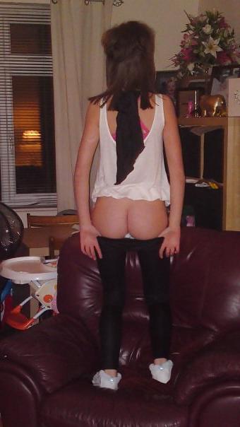 25P Naughty Girls Flashing Five