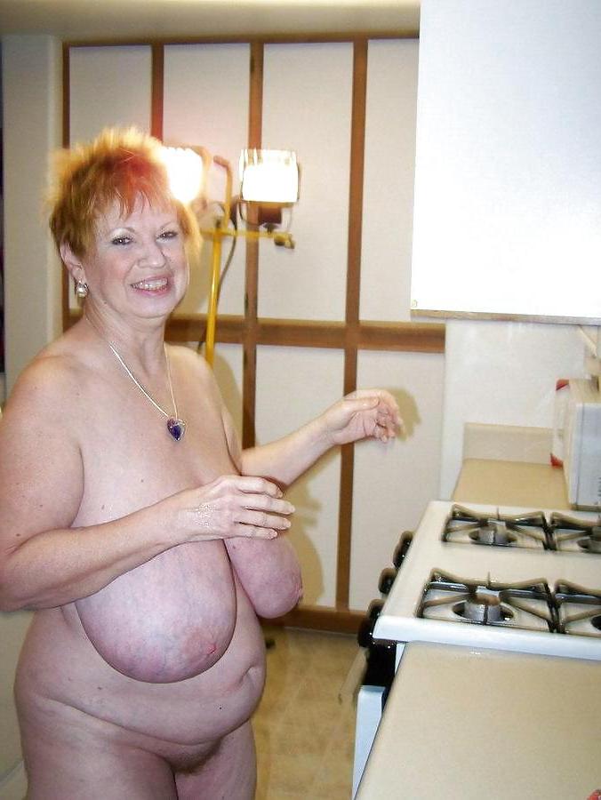 11P Lovely Mature Woman