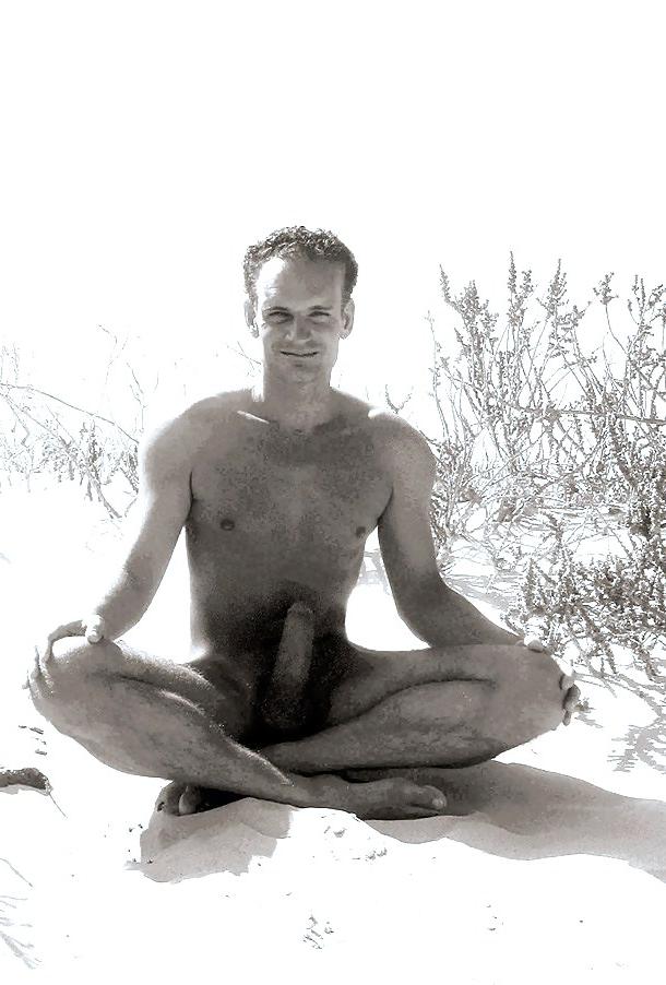 25P Nudist Beach 12