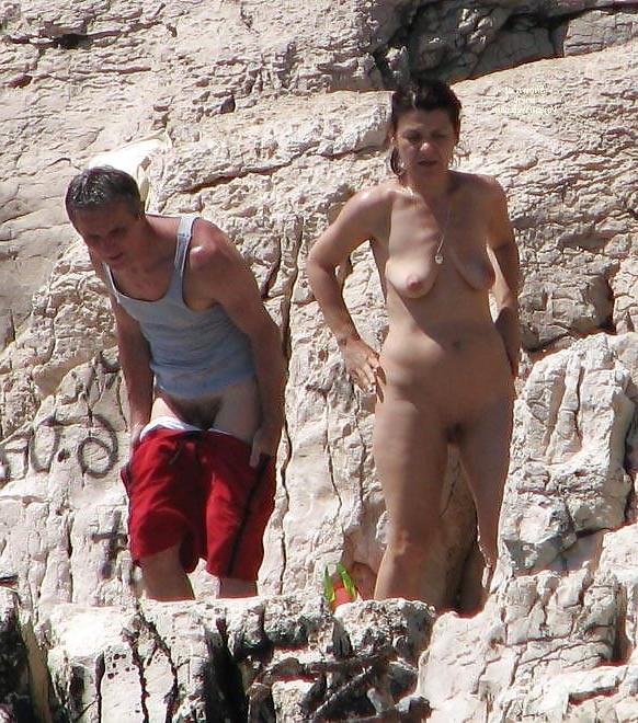 25P Older Beach Nudists