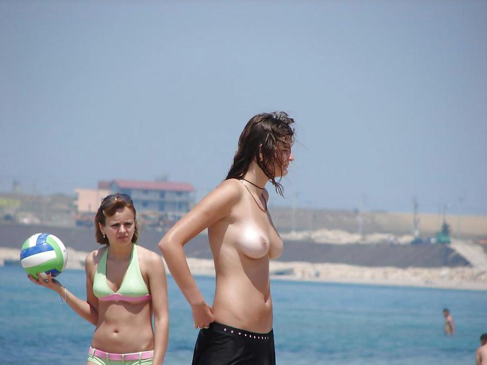 25P Hot Tits at the Beach 40
