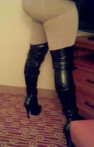 7P Boot Worship
