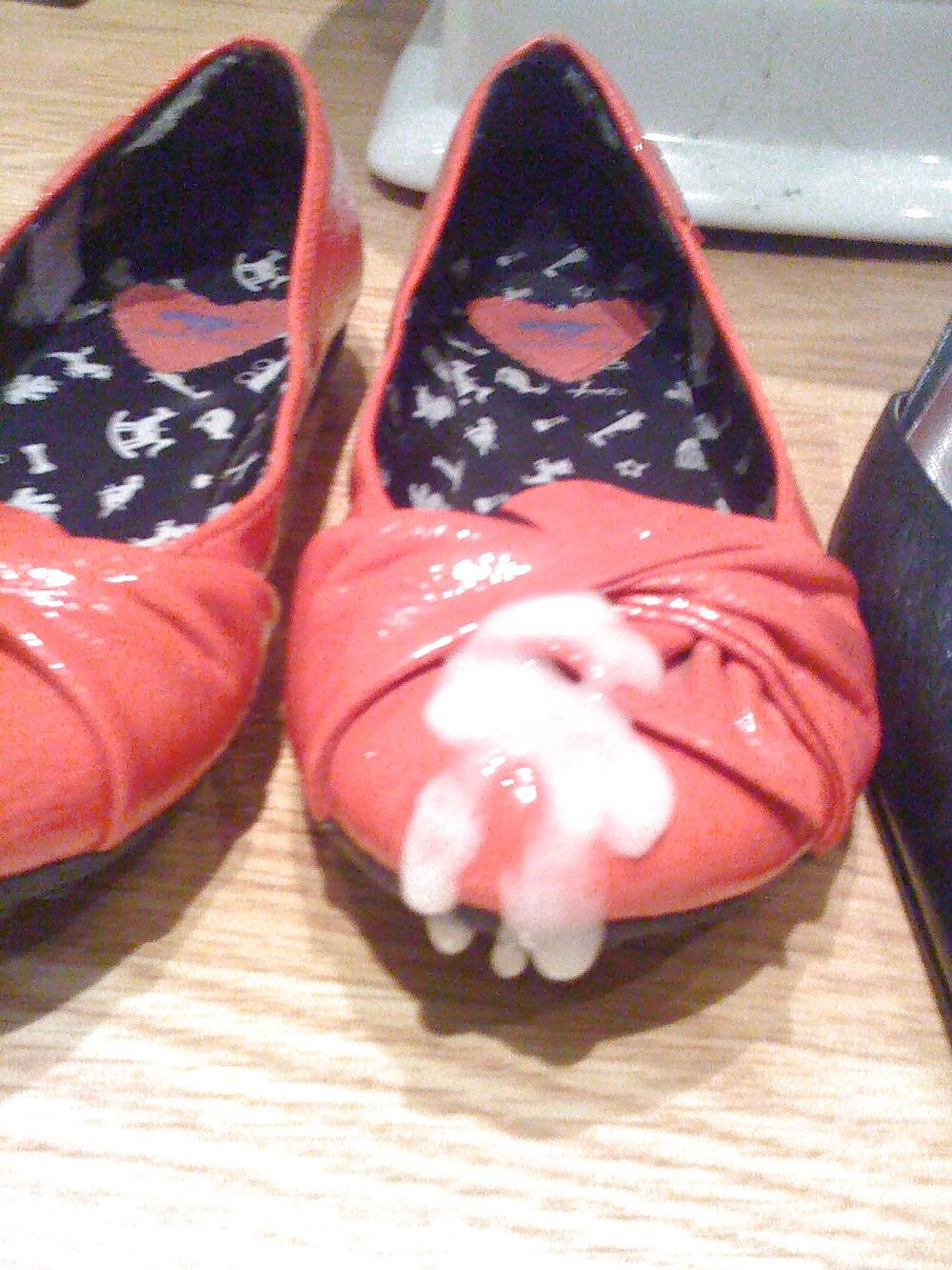 21P The wife's shoes & pants 3
