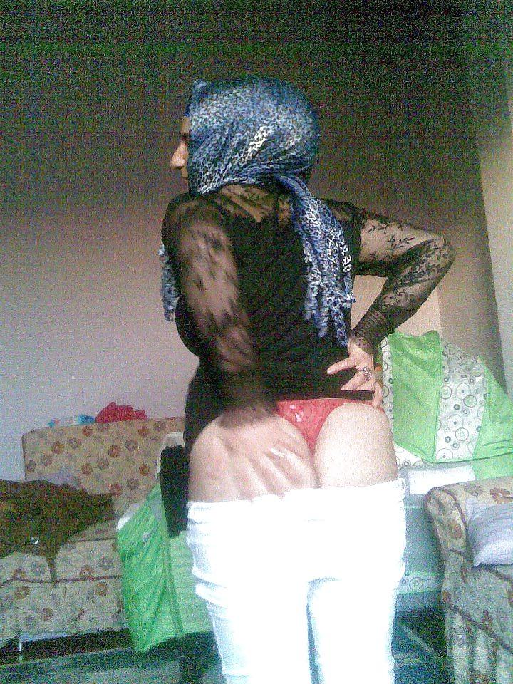 7P Arab turkish woman 33