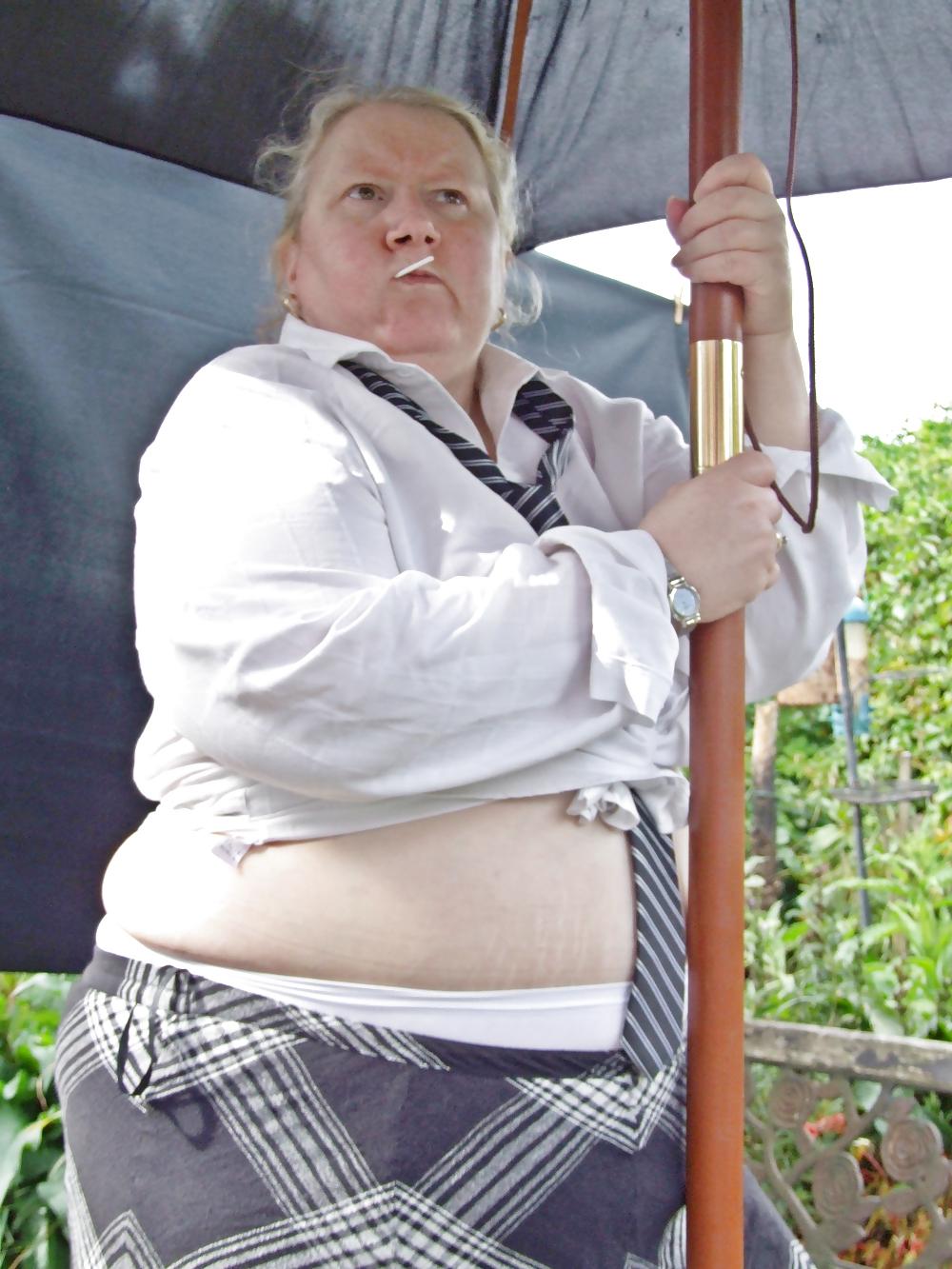 25P A.J. - Al Fresco Schoolgirl