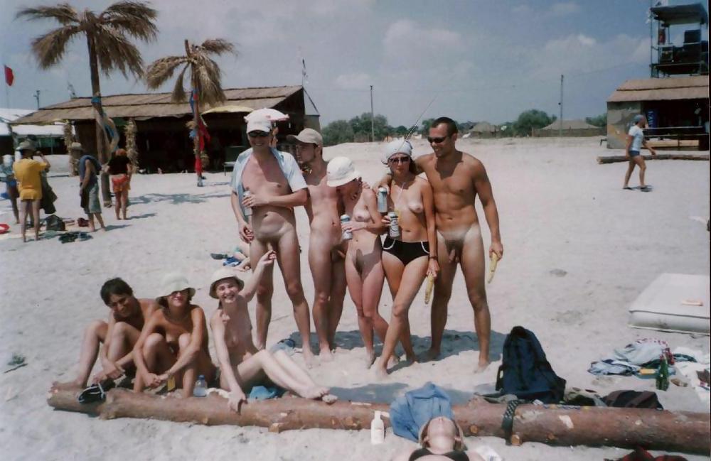 23P Couples on the beach