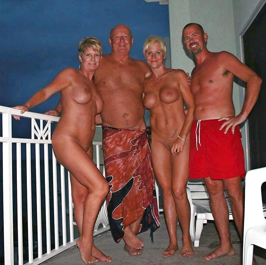 25P Mix beach sex 11