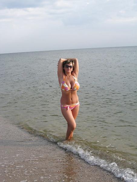 23P Busty Russian Woman 309