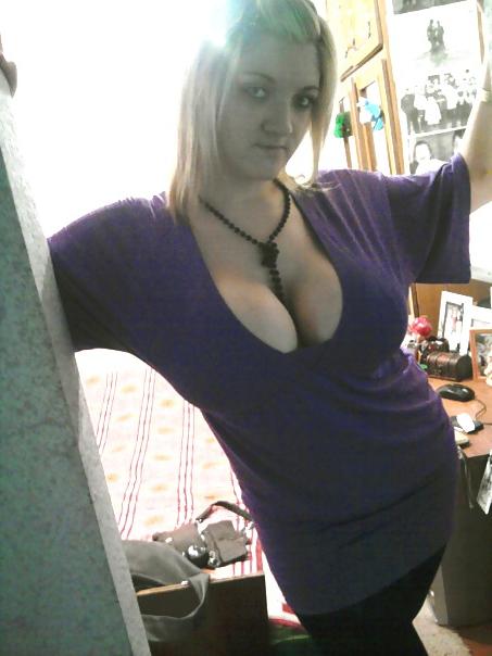 23P Busty Russian Woman 309