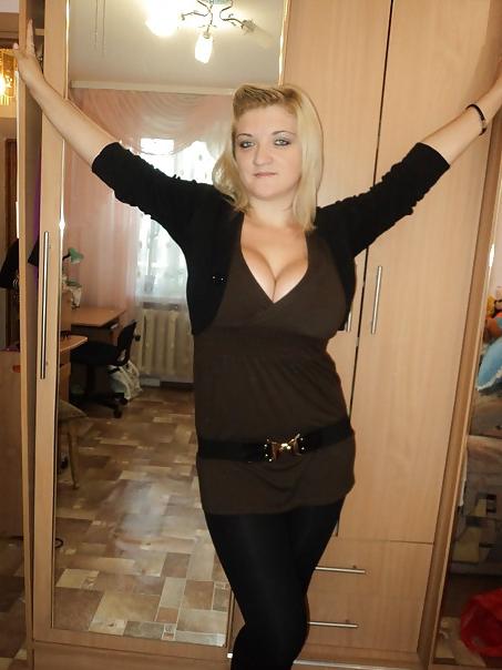 23P Busty Russian Woman 309