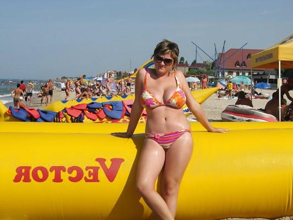 23P Busty Russian Woman 309