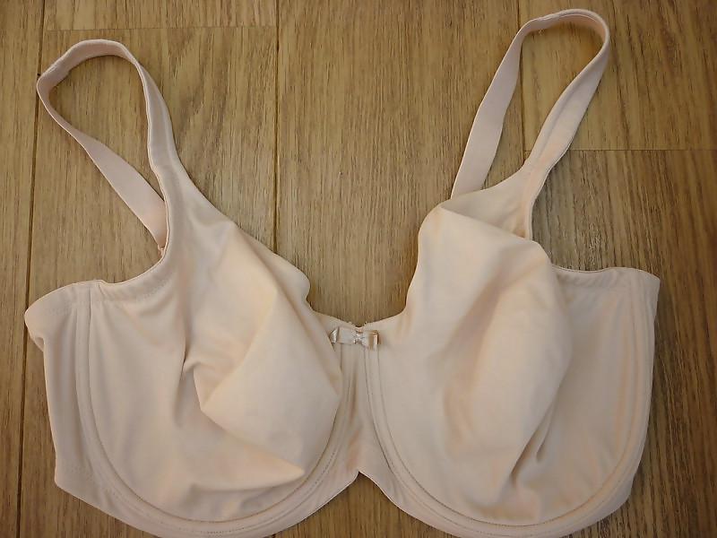 14P G cups for mature woman