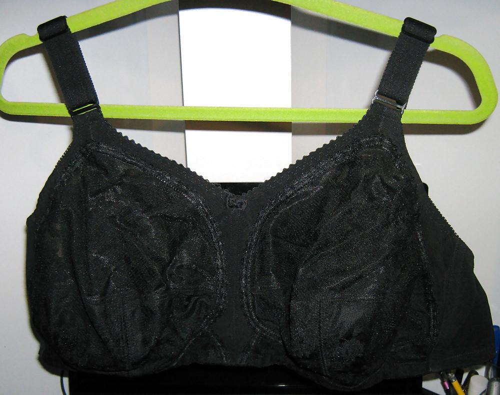 14P G cups for mature woman