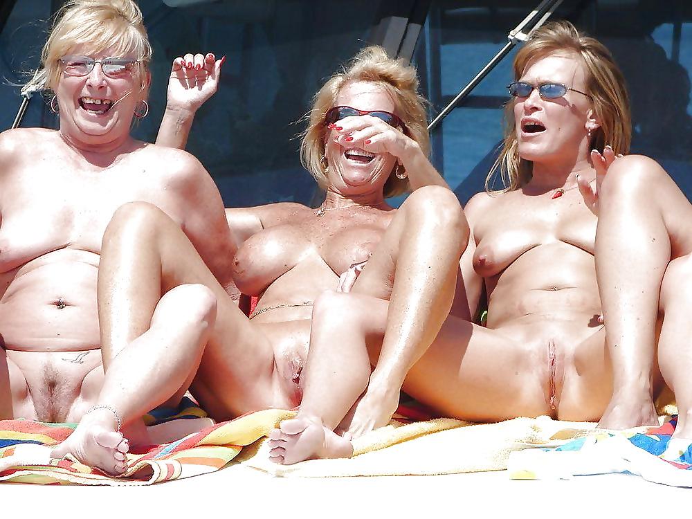 25P Granny milf mature cz 4