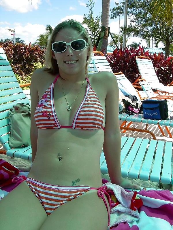 25P NE Florida Facebook Teen Beach Babes 