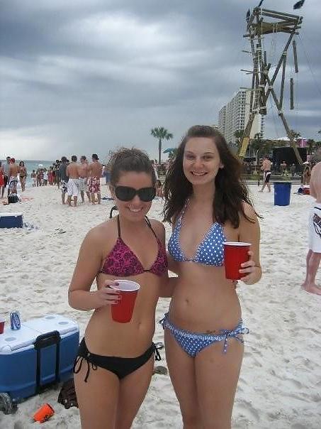 25P NE Florida Facebook Teen Beach Babes 
