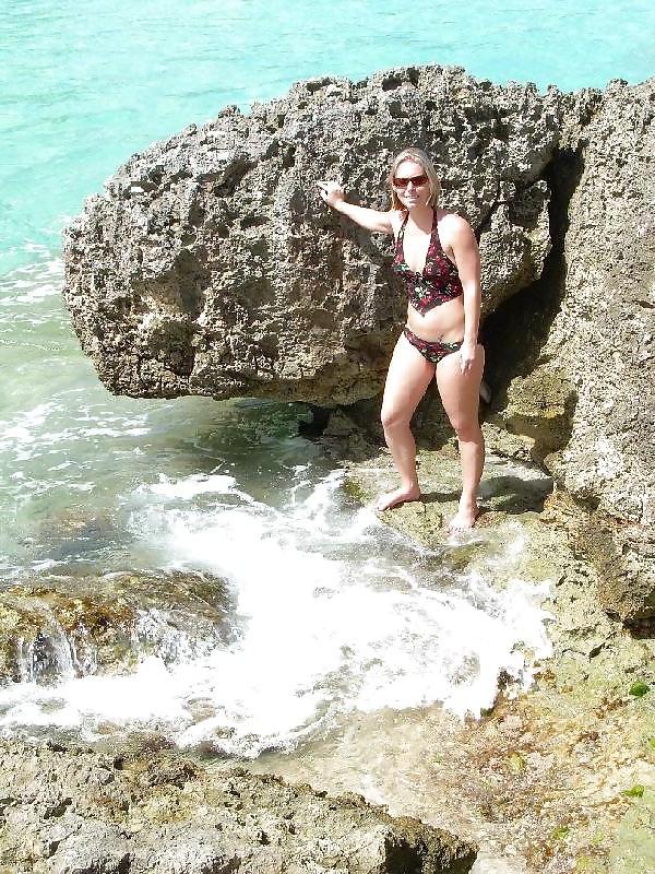 25P NE Florida Facebook Teen Beach Babes 