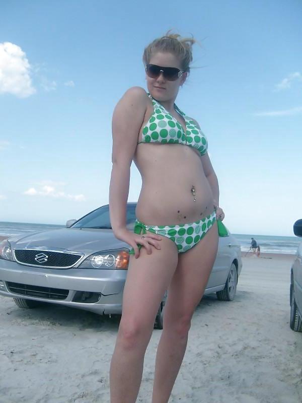 25P NE Florida Facebook Teen Beach Babes 
