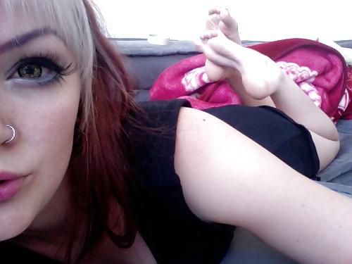 25P Wtf Sexy Teenie Feet reloaded v2.7